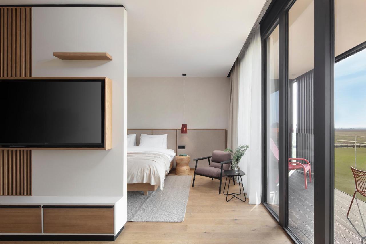 Hotel Materra Ösek Dış mekan fotoğraf