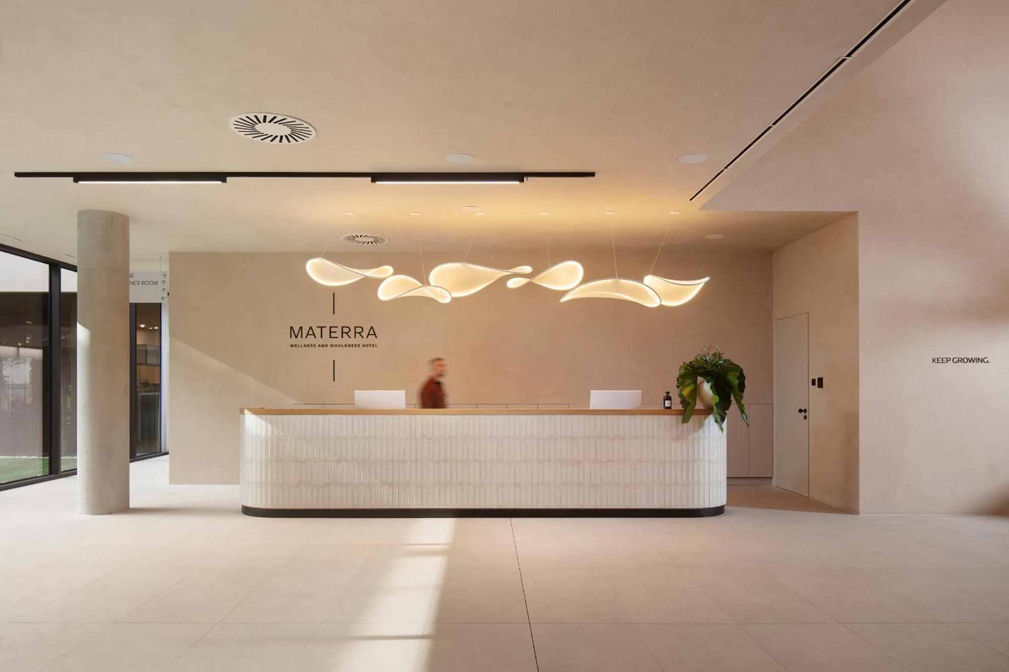 Hotel Materra Ösek Dış mekan fotoğraf